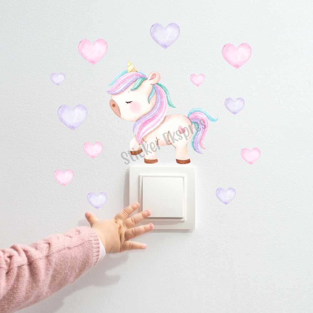 Sevimli Unicorn Ve Kalpler U2 Priz Üstü Sticker