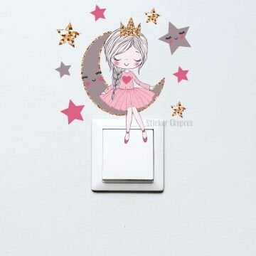 Ayda Oturan Sevimli Kız Çocuk Odası Priz Üstü Sticker