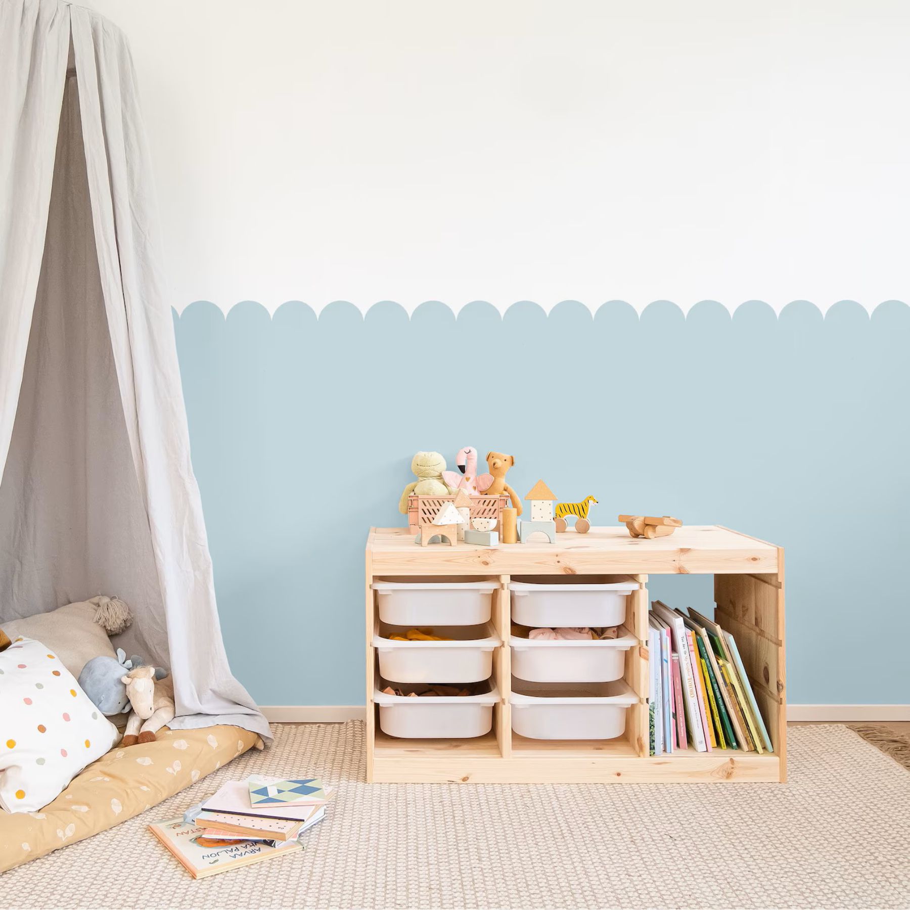 Pastel Açık Mavi Dalgalı Yarım Duvar Kaplama Folyosu, Çit Detaylı Duvar Sticker