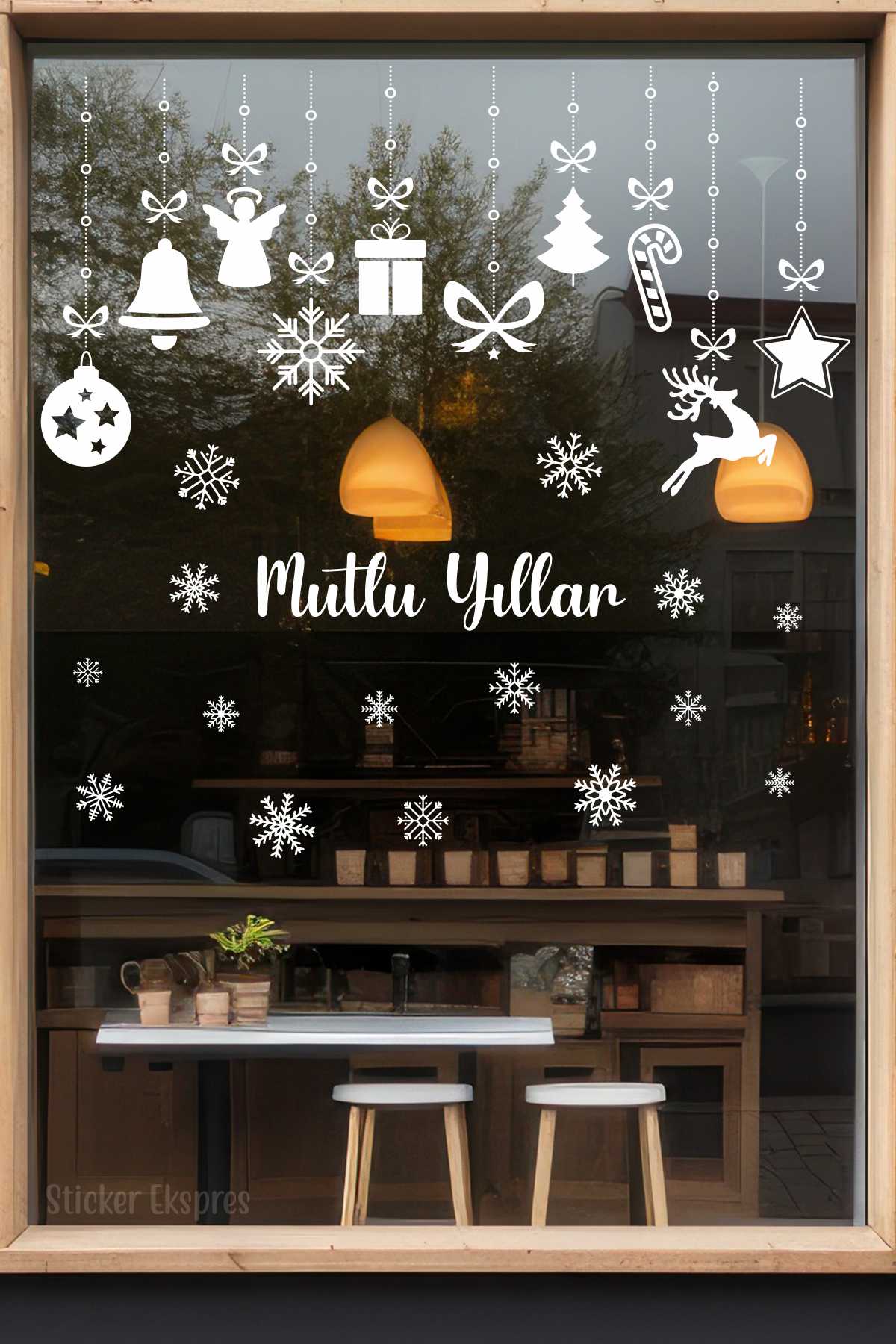 Mutlu Yıllar Yazısı Sarkıtlı Vitrin Yılbaşı Sticker Yeni Yıl Süsü Cam Sticker Seti