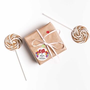 23 Nisan Etiketi Renkli Balonlu Ve Bayraklı Ulusal Egemenlik Ve Çocuk Bayramı Sticker