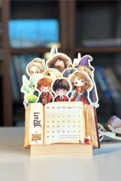2026 Harry Potter Temalı Ahşap Standlı Özel Tasarım Takvim Masa Takvimi Hediye