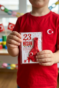 23 Nisan Çocuk Bayramı Hediyesi 10 Adet Kartlı Türk Bayraklı Balon
