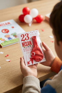 23 Nisan Çocuk Bayramı Hediyesi 10 Adet Kartlı Türk Bayraklı Balon