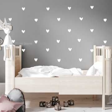Beyaz Asimetrik Kalpler Sticker Seti