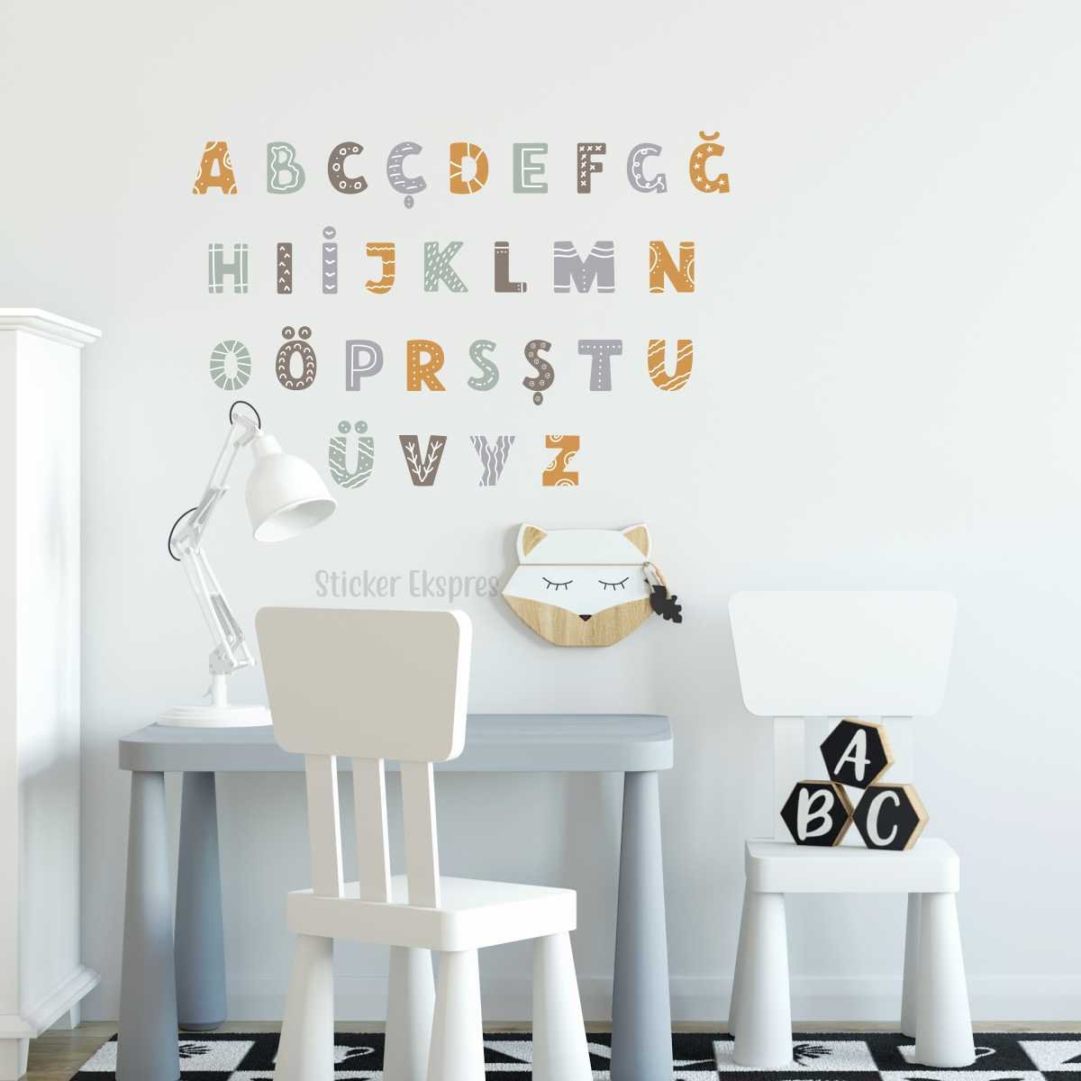 Desenli Türkçe Alfabe Sticker Seti