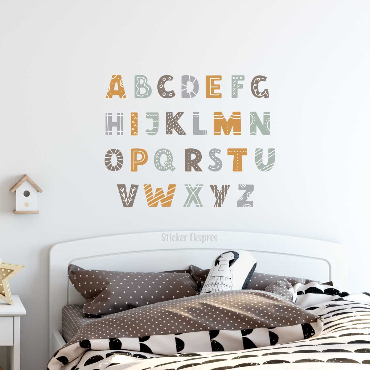 Desenli İngilizce Alfabe Sticker Seti